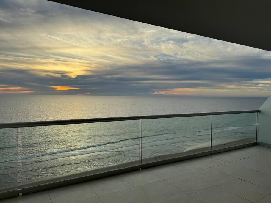 Departamento De Lujo Vista Al Mar Piso 15 Leilighet Mazatlán Eksteriør bilde